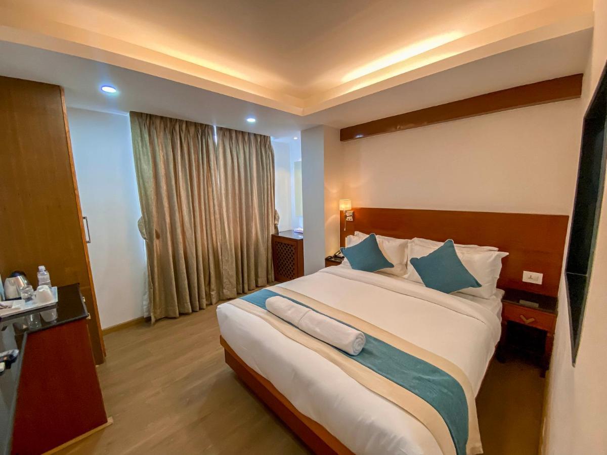 Hotel Tradition & Spa Катманду Экстерьер фото