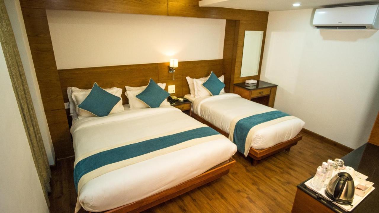 Hotel Tradition & Spa Катманду Экстерьер фото