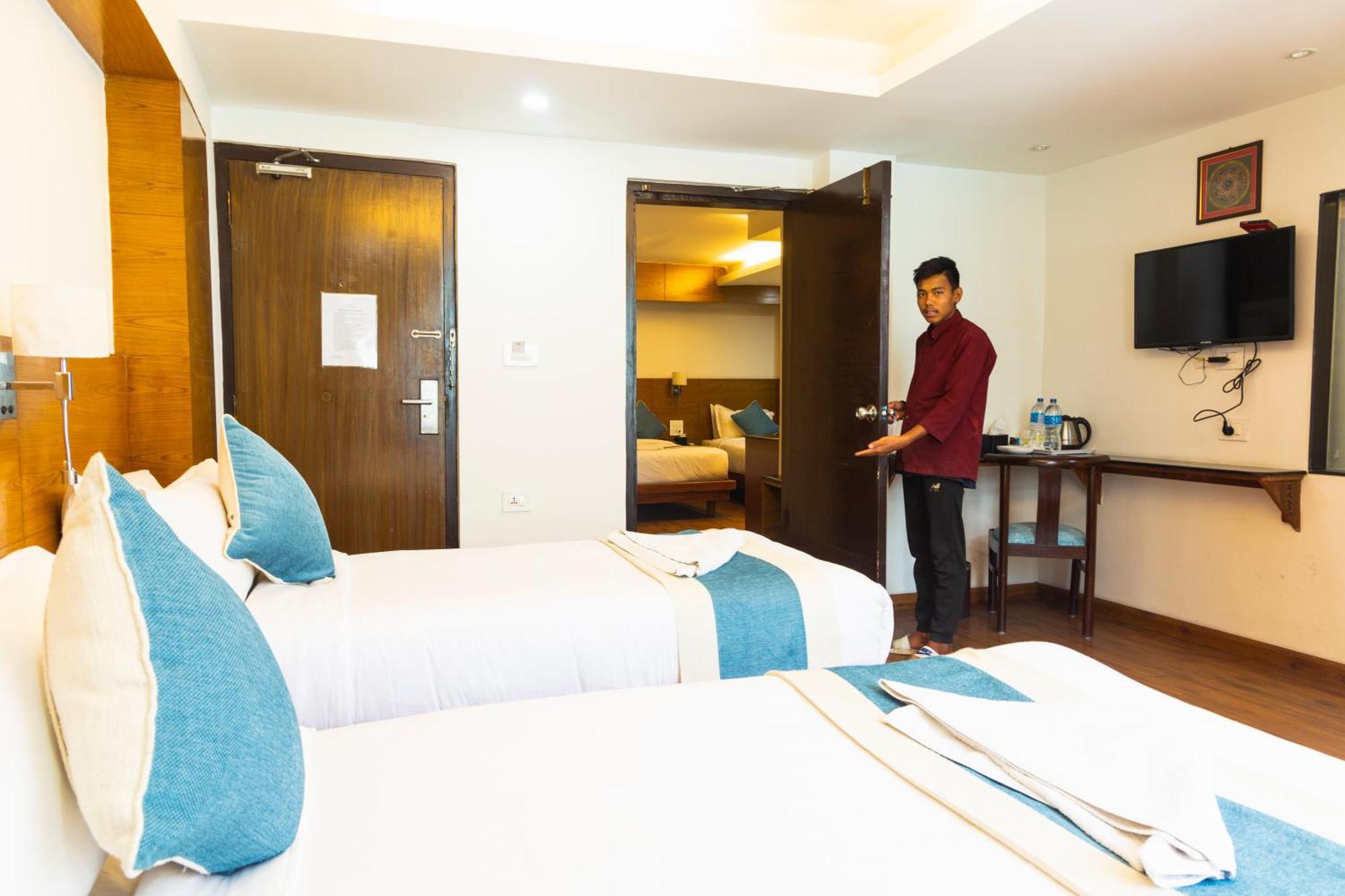 Hotel Tradition & Spa Катманду Экстерьер фото